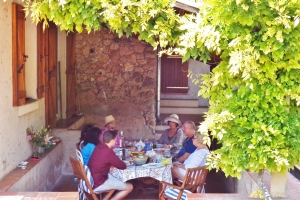 Luncheon Provence style