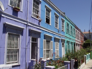 Colouful clapboard houses in Valparaiso