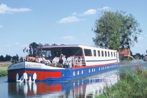 The Lafayette on the Canal de Bourgogne